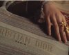 "Бог золота": Dior представил капсульную коллекцию сумок Dior Gold