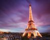 Эйфелеву башню с момента ее открытия посетили 300 млн человек