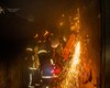У Києві багатоповерхівку охопила сильна пожежа, є жертви (відео)