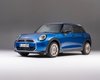 Новый Mini 2024 получил удлиненную семейную версию (фото)