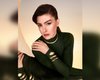 "Самая модная актриса мира" случайно надела комбинезон задом наперед (фото)