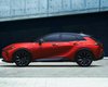 Яркий дизайн и расход 4,7 л на 100 км: на рынок вышел премиальный кроссовер Toyota (видео)