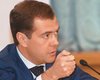 Медведев впервые даст интервью первым лицам ведущих российских телеканалов
