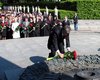 Президент возложил цветы к могиле неизвестного солдата