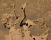 Марсоход Curiosity обнаружил на Красной планете необычные "столбы" (фото)