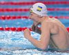 Впервые за 12 лет: украинец получил медаль по плаванию на короткой воде, установив мировой рекорд (видео)