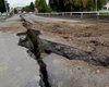 Геологическая катастрофа: гигантские трещины массово поглощают дома и улицы, их станет больше