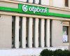 Ради помощи ЕС: Украина приостановила статус спонсора войны для венгерского OTP Bank