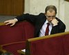 Яценюк: таможенников необходимо сажать пачками