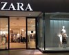 В стамбульских магазинах Zara покупатели нашли в одежде жалобы работников
