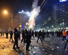 В Бухаресте антиправительственную акцию протеста разгоняли слезоточивым газом