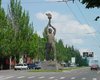 В Луганске 120 автомобилей заблокировали центр города