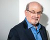Писатель Салман Рушди, за голову которого назначена награда, впервые стал дедушкой