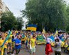 Украина — Австрия: украинцы провели масштабный марш болельщиков в Бухаресте (видео)