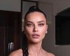 Беременная Адриана Лима вышла на красную дорожку Канн в горчичном откровенном платье (фото)