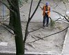 Крещатик и Майдан снова начали убирать