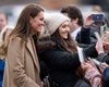 Кейт Миддлтон и принц Уильям растрогали поклонников, делая с ними селфи