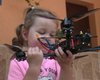 Вместо подарка на день рождения: 3-летняя девочка из Ровно передала ВСУ FPV-дрон (видео)
