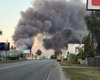 Повторный удар и масштабный пожар: в Киевской области горят склады "Новой почты" (фото)