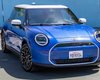 Новый Mini Cooper 2024 показали на первых официальных фото