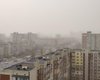 Окна лучше не открывать: в Киеве бушует пылевая буря