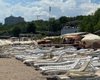 Осколок влучив у шию: в Одесі на пляжі внаслідок атаки дрона загинула молода жінка