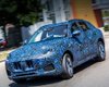Новый кроссовер Maserati официально готов к дебюту, но пока маскируется
