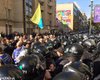Попытка установить палатку в центре Киева привела к драке между силовиками и активистами