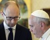 Яценюк попросил Папу Римского молиться за Украину