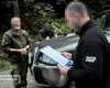 На Буковине правоохранитель лично переводил уклонистов через границу в Румынию (фото)
