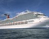 Пассажиры лайнера Carnival Triumph подали в суд на владельца судна