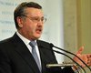 Гриценко требует от Ющенко кандидатуру на пост министра обороны
