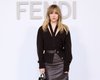 Девушка Роберта Паттинсона появилась на показе Fendi в образе total black