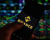 Криптобиржа Binance остановила вывод средств в BTC после падения биткоина в цене