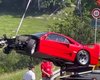 Легендарний суперкар Ferrari за $2,8 мільйона розбили у прикрому ДТП (відео)