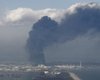 Взрыв на японской АЭС привел к утечке радиации (видео)