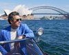 Найсексуальніший чоловік у світі похвалився жіночою косметикою (відео)