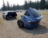 Разорвало пополам: на продажу выставили Tesla после страшного ДТП (фото)
