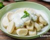 Очень быстро и вкусно: рецепт ленивых вареников с соусом