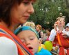 В Крыму вышли митинговать матери с голодными младенцами
