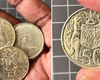 Стоит 600 гривен: мужчина среди мелочи нашел редкую монету (фото)
