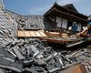В Японии растет число жертв двойного землетрясения