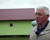 "Избушка на курьих ножках": 72-летний инженер создал вращающийся дом на радость жене (видео)