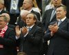 Янукович посмотрел церемонию открытия Евро-2012