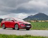 Skoda представила свій перший повноцінний гібрид: дві версії на базі Octavia