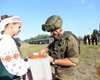 Зустріли хлібом і сіллю. У Білорусь прибули російські війська для "Захід-2021" (фото)