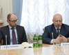 Действия Турчинова частично или полностью поддерживают более 52% украинцев, Яценюка - более 56%