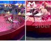 Львица напала на дрессировщика во время выступления в российском цирке (видео)