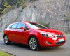 В Европе Opel презентовал новое поколение Astra J и объявил цены