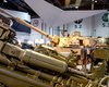Порошенко на военной выставке IDEX-2015 в ОАЭ
